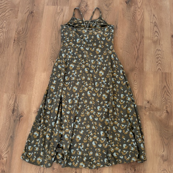 Pact Organic Fit & Flare Midi Dress Leopard Print Green - Picture 6 of 8